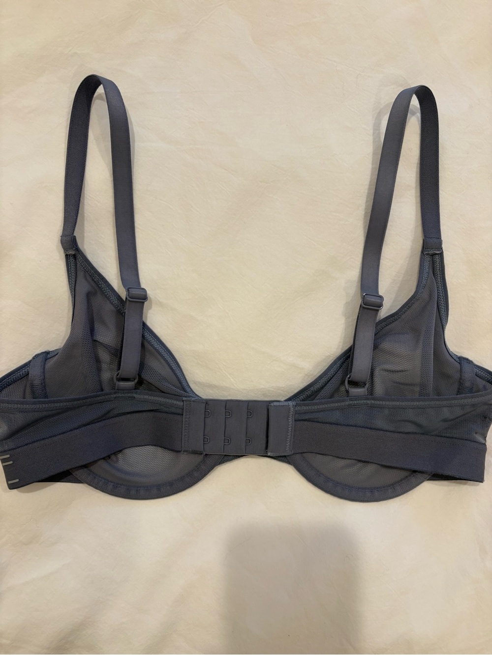 Sieve demo underwire bra in slate blue - Picture 4 of 5
